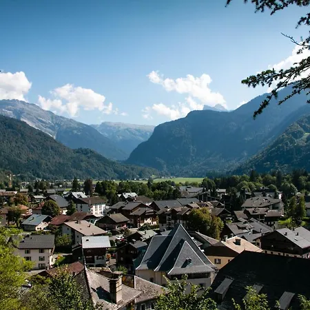 Recently Refurbished Walk To Village Апартаменты *